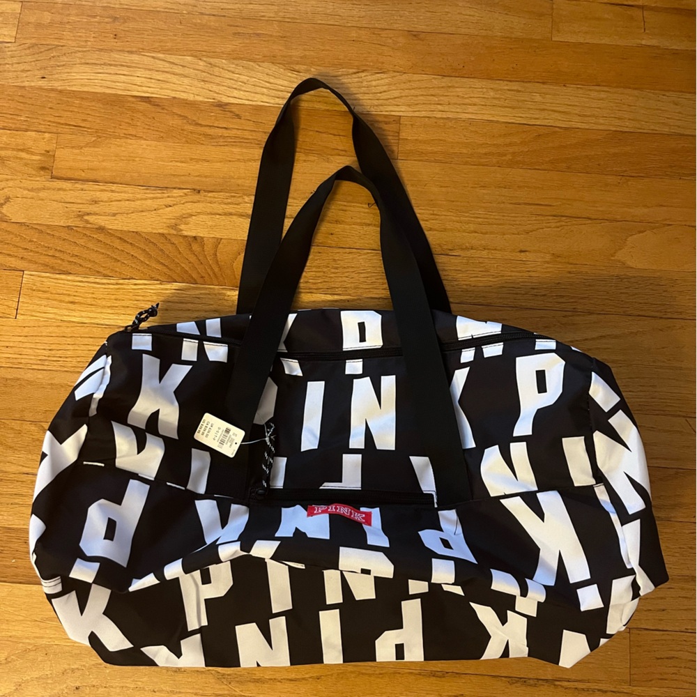 Pink, Victoria’s Secret duffel bag nylon. New with tags.